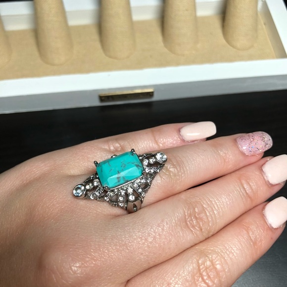 Palm Royals Turquoise Statement Ring - Picture 2 of 3